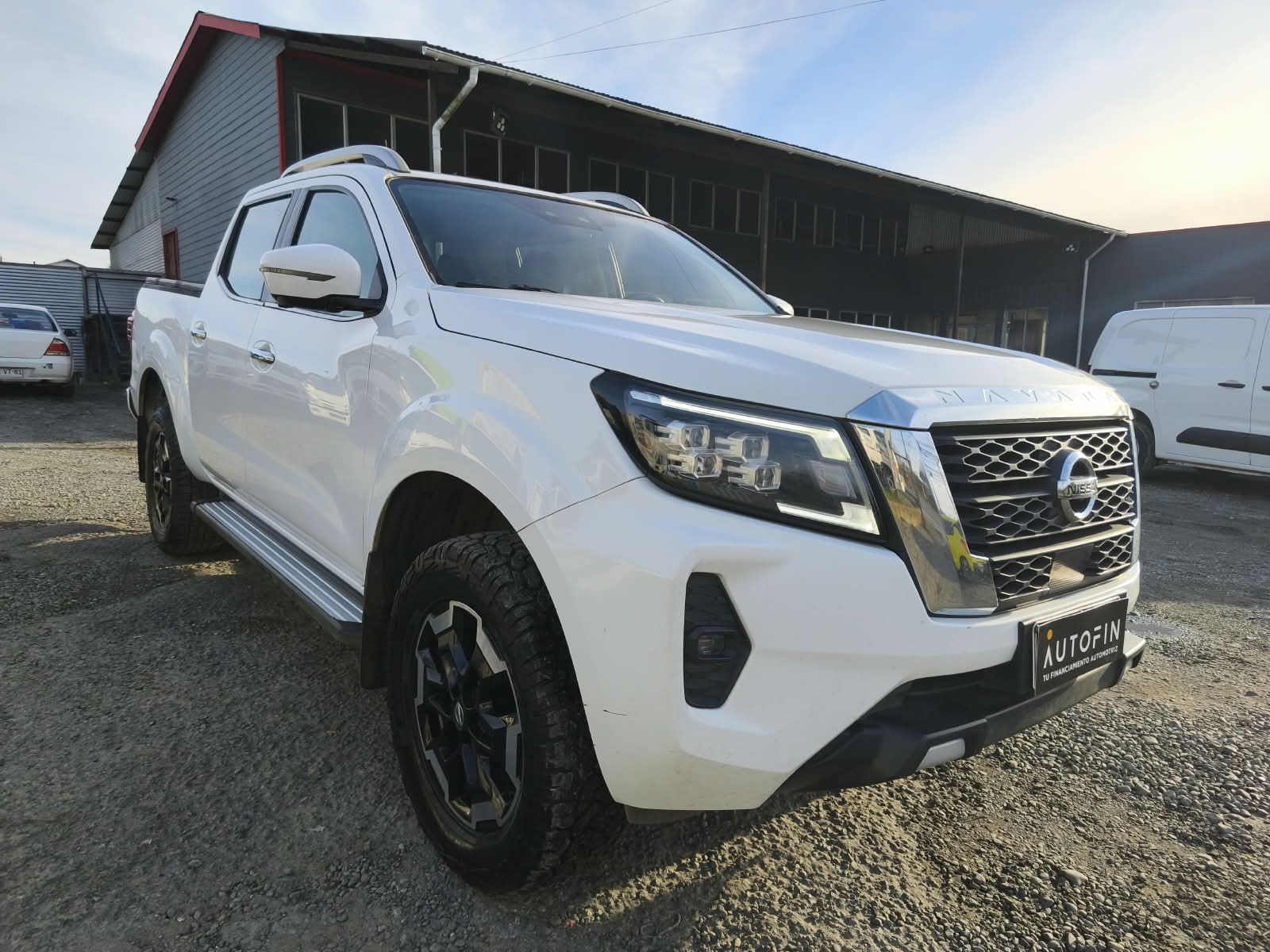 Nissan NAVARA LE 2.3 ,4X4